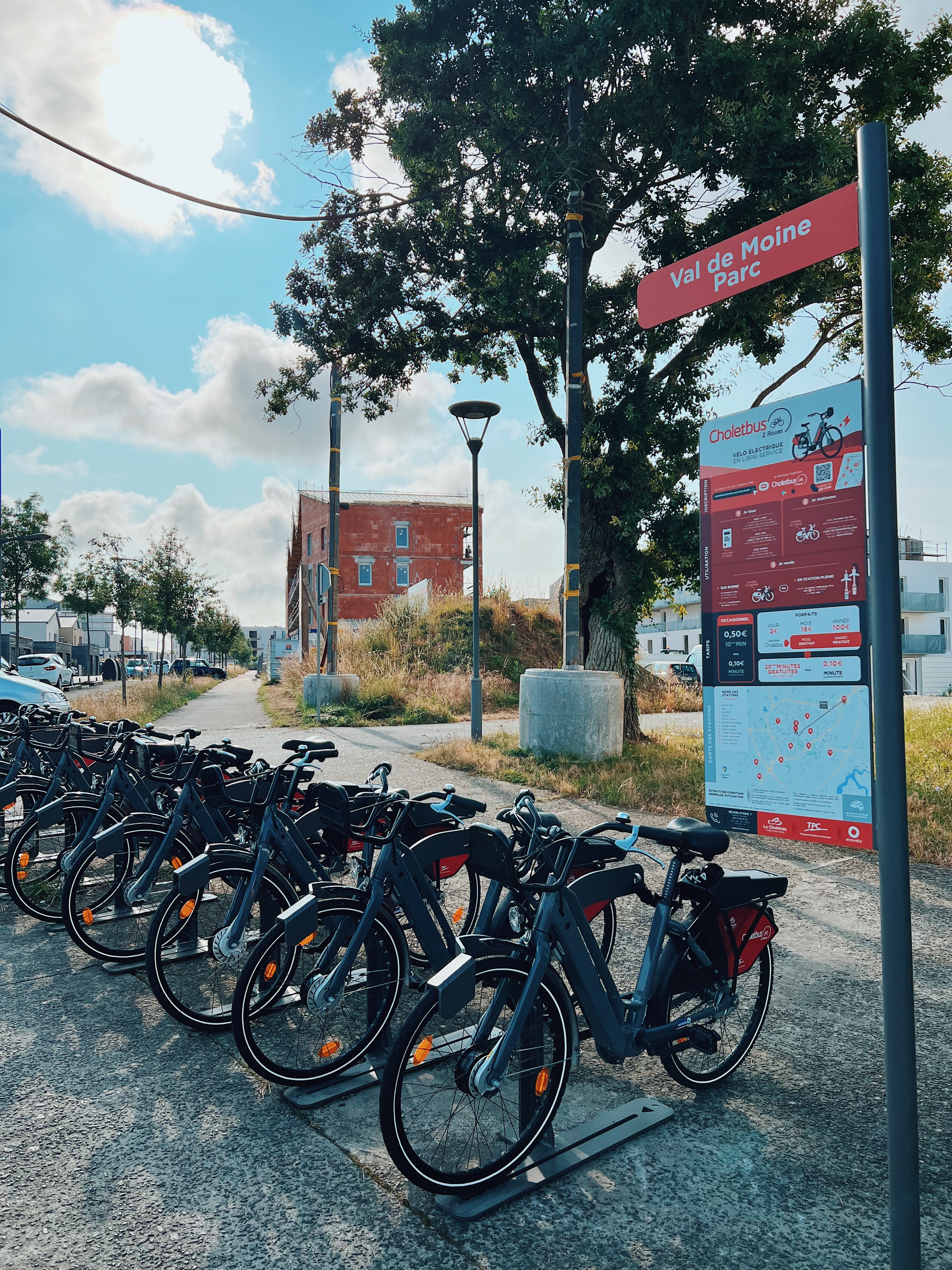 00344E65 0F40 4008 B856 3DC2907D076E